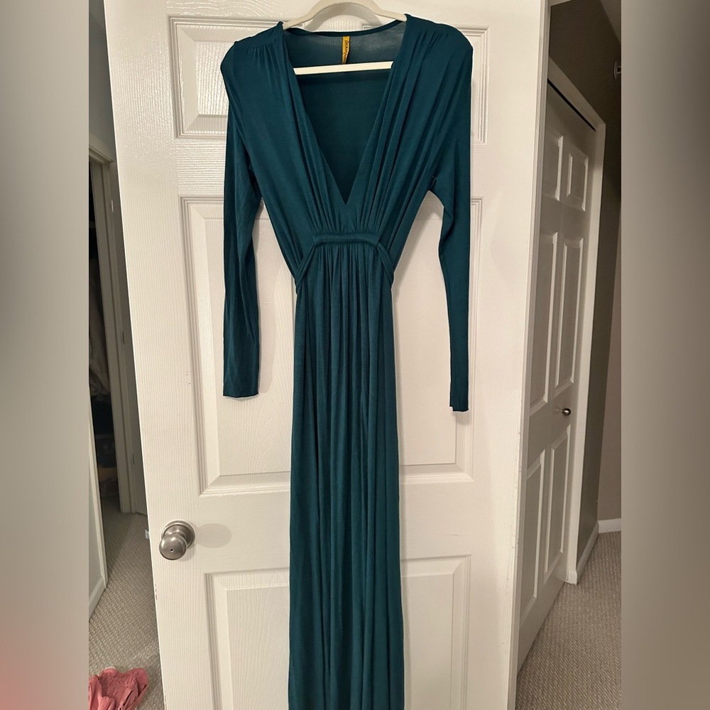 Long sleeve maxi dress